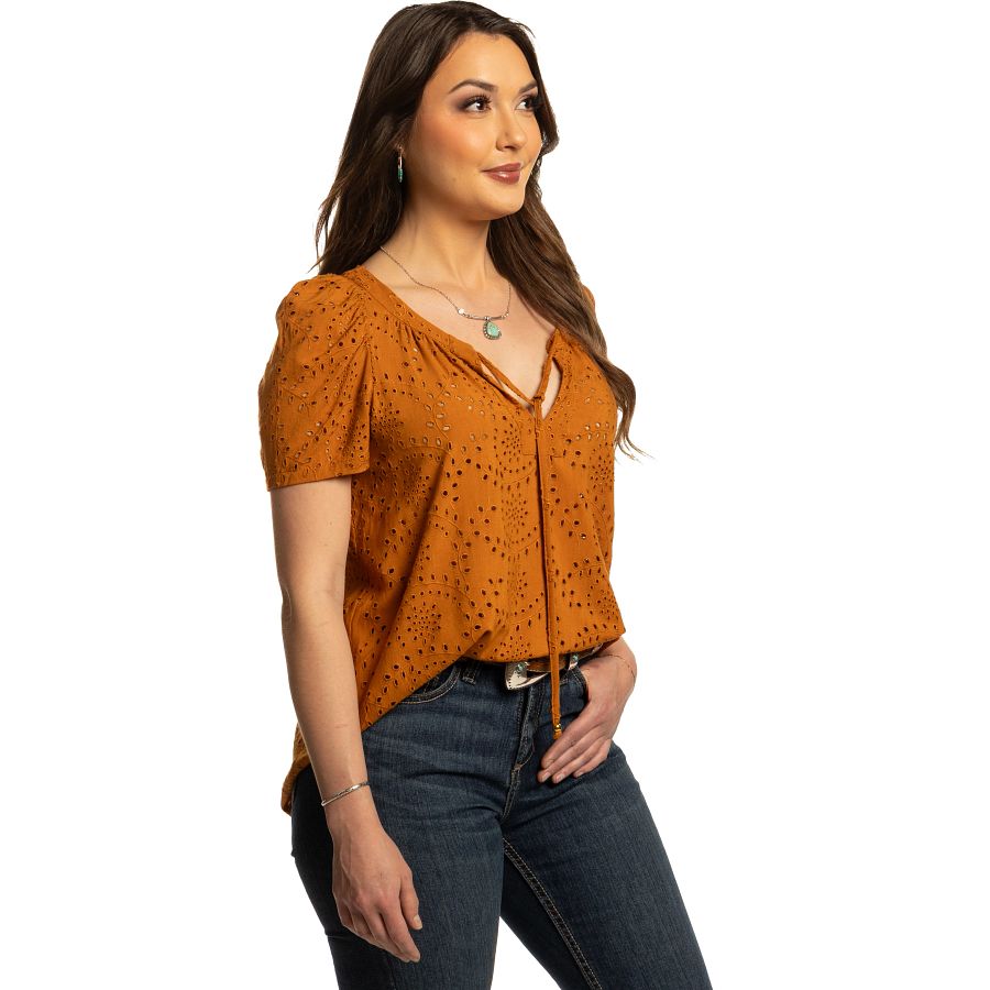 Justin Eyelet Peasant Top