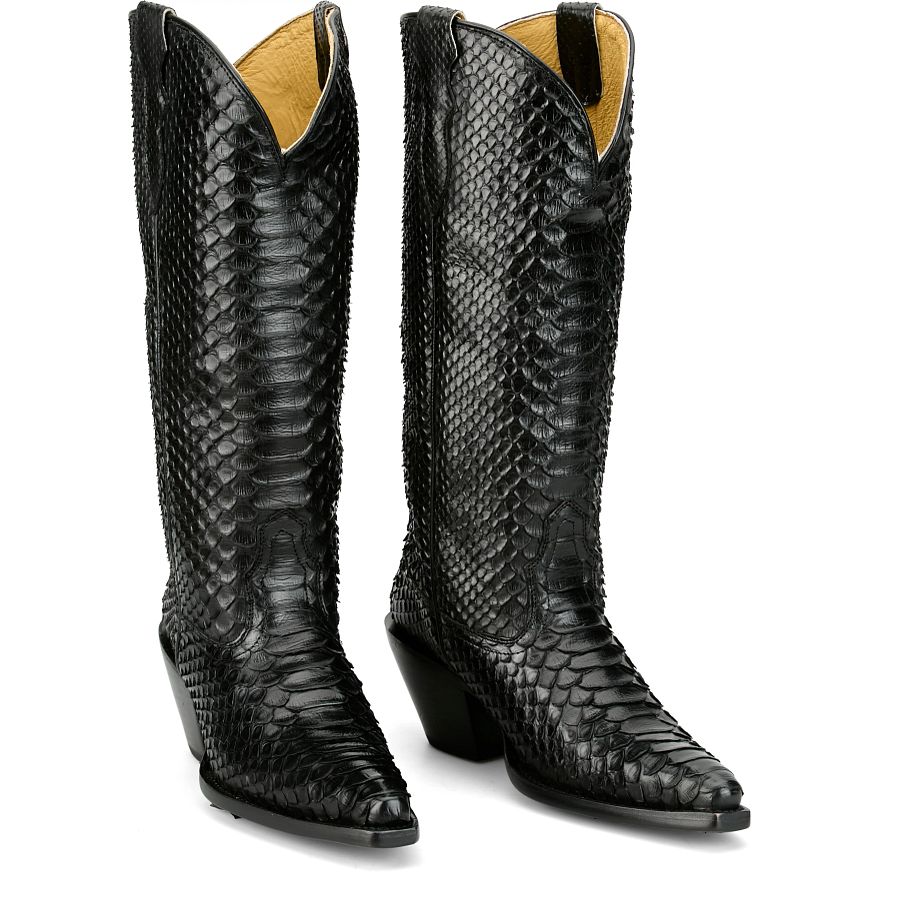 Queen 15" Western